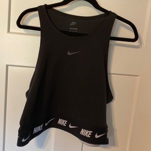 Nike XXL Exercise Crop Top